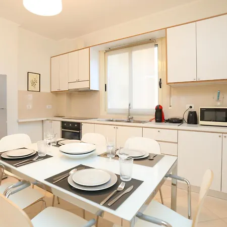 Lungomare 5 Appartement *